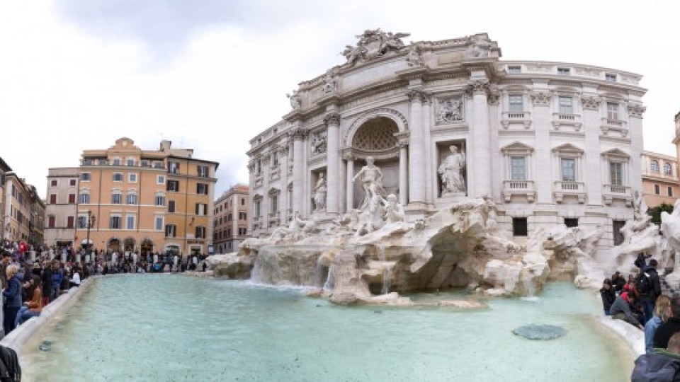 ROMA, “NUMERO CHIUSO” PER VISITARE LA FONTANA DI TREVI: UN TICKET DI 2 EURO