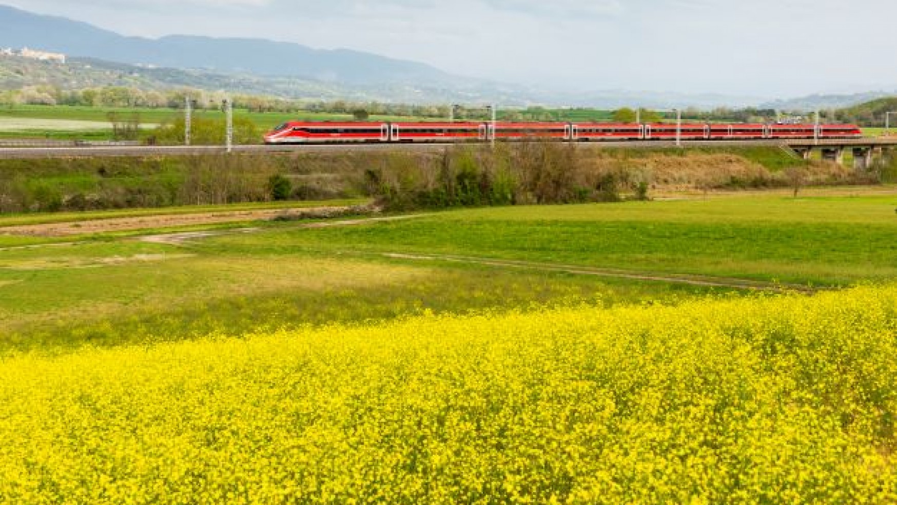 “UN TEMPO NUOVO”: DIECI OPERE DI STREET ART NELLA SEDE DELLE FERROVIE DELLO STATO