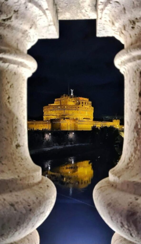 ROMA, UNO SGUARDO DAL PONTE