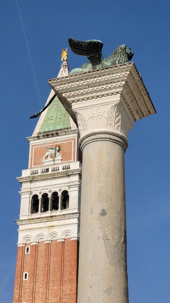 VENEZIA, IL CAMPANILE E LA COLONNA